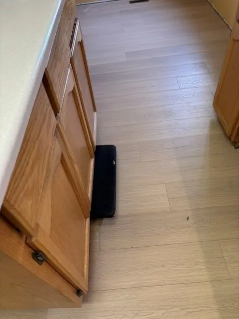 12mm Water resistant laminate flooring