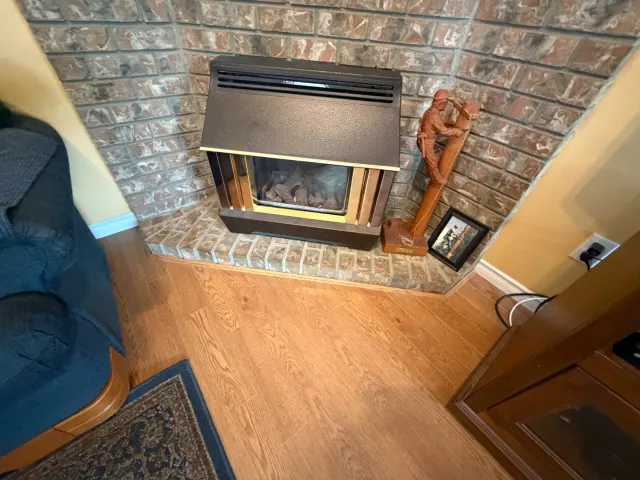 12mm Water resistant laminate flooring